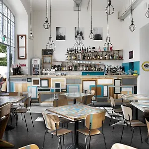Hostel Madama & Bistrot, Mediolan